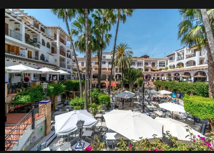 Orihuela - Sleeps 6 - Pool - Parking - Petfriendly
