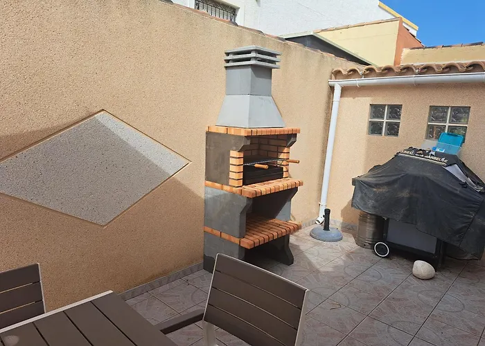 Orihuela - Sleeps 6 - Pool - Parking - Petfriendly